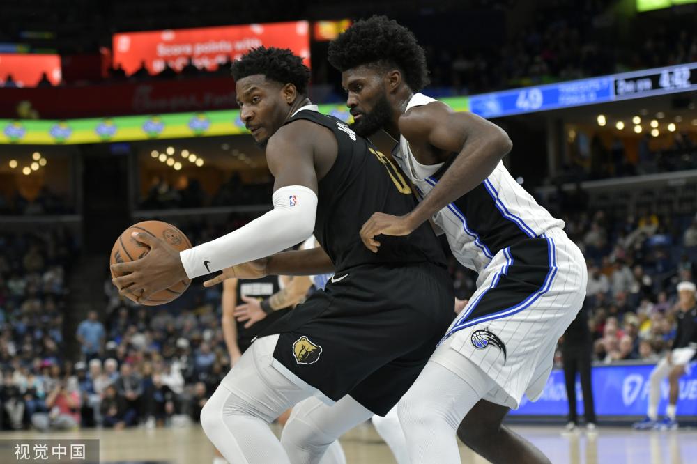 梅西观战!37岁德约70分钟2-0进决赛:提433万奖金 冲生涯第100冠.