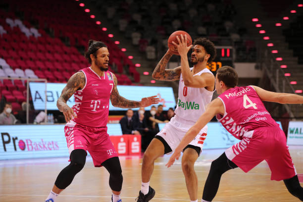 以去年季后 以去年季后