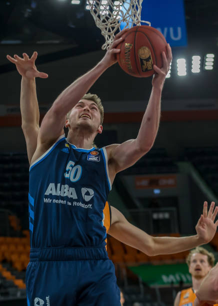 勒诺尔芒充 勒诺尔芒充